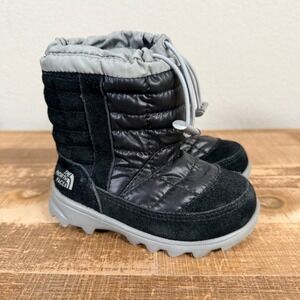 The North Face Winter Snow Boots Toddler 5 Black Gray Insulated NF00CXY4